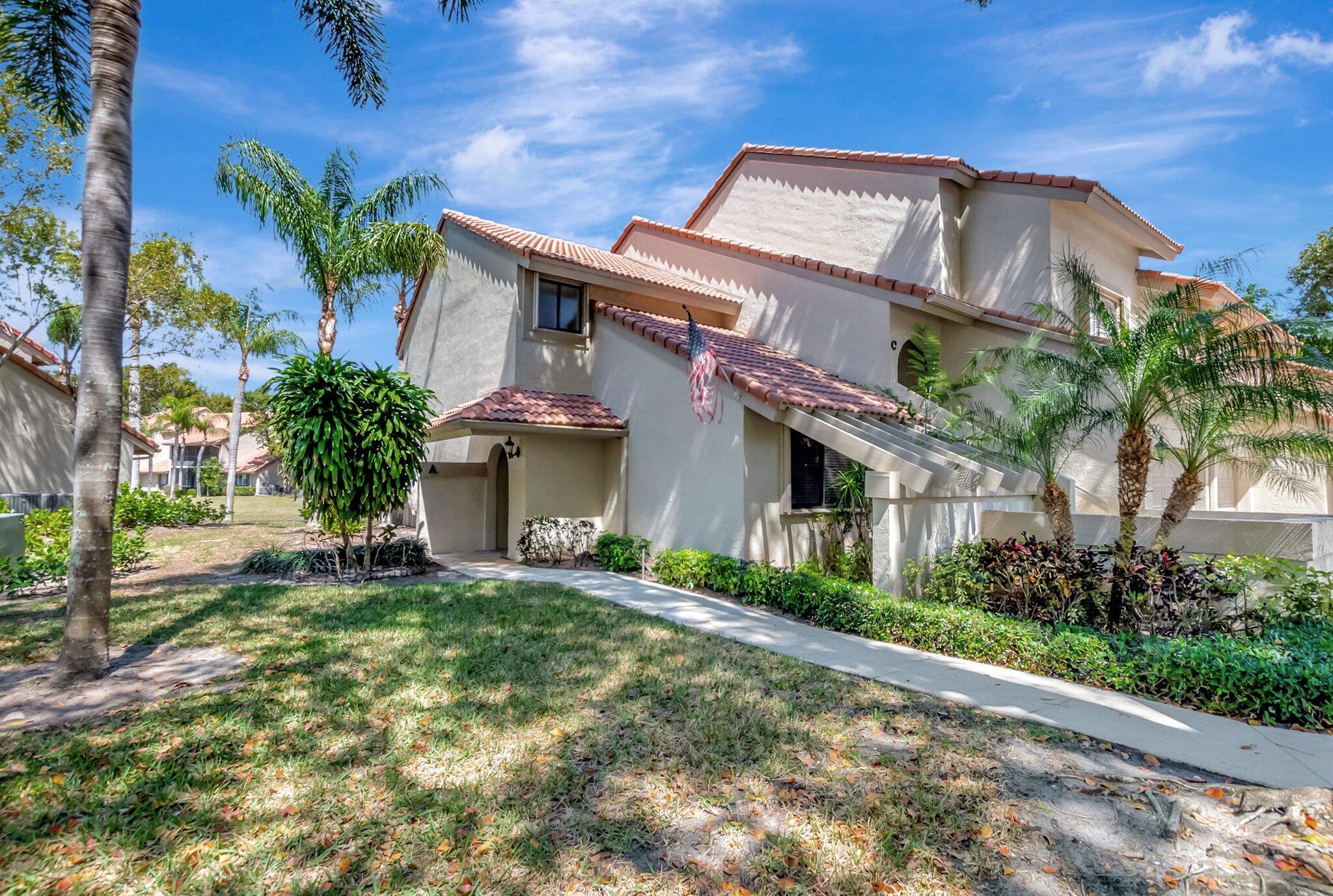 Property Photo: 5731 Coach House Circle A FL 33486