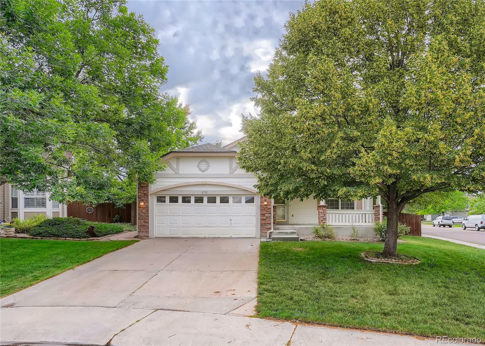 Property Photo: 8791 Troon Village Place CO 80124