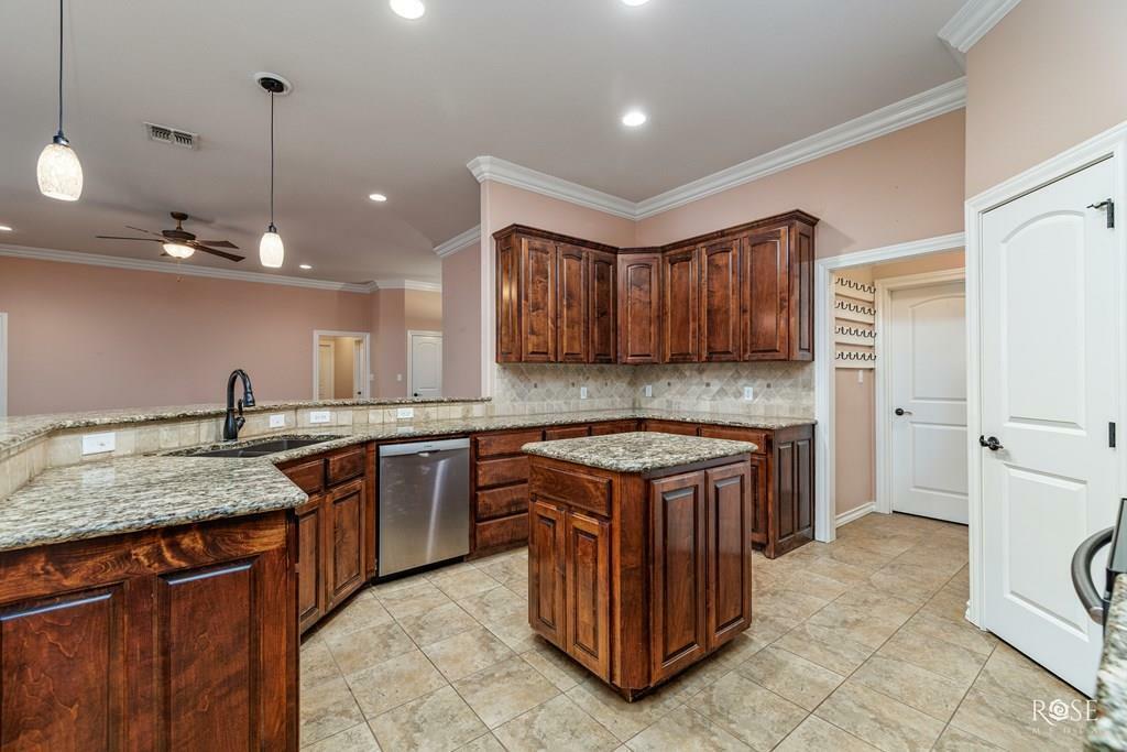 Property Photo: 2024 Coyote Bend TX 76904