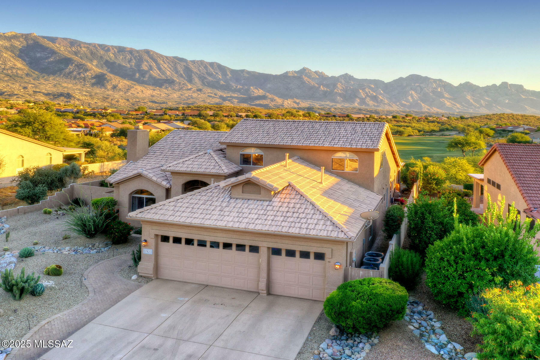 Property Photo:  37625 S Skyline Drive  AZ 85739 