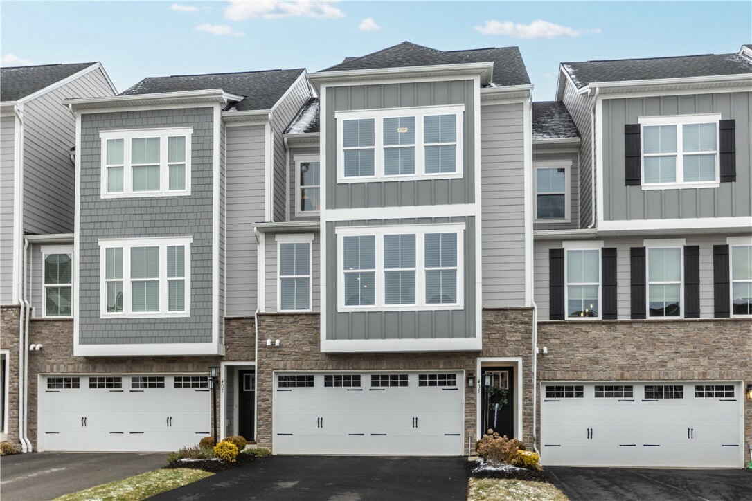 405 Spruce Lane  Canonsburg PA 15317 photo