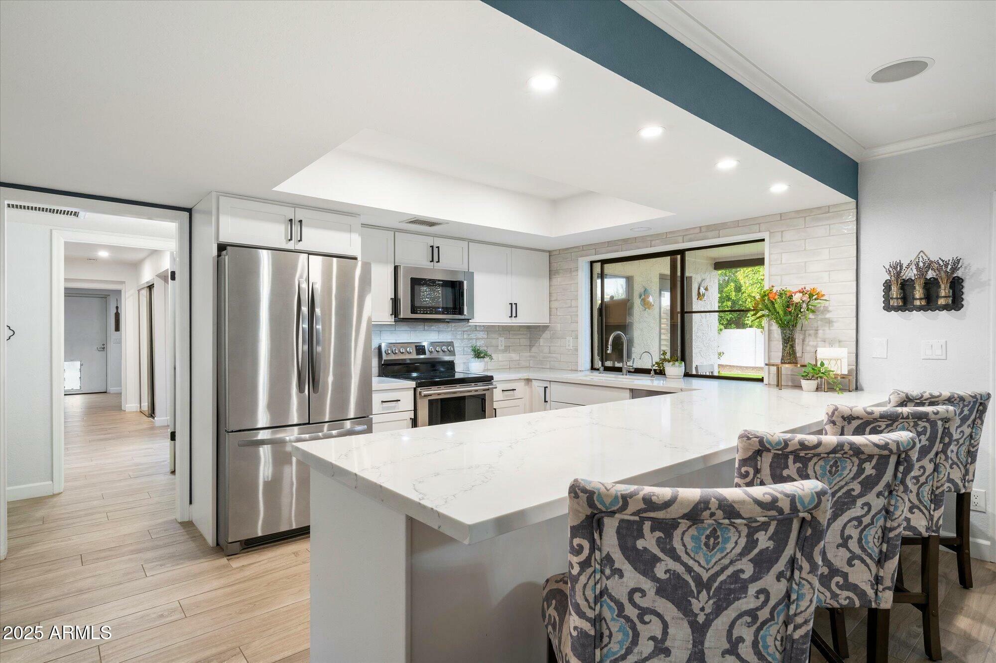 Property Photo:  5629 E Thunderbird Road  AZ 85254 