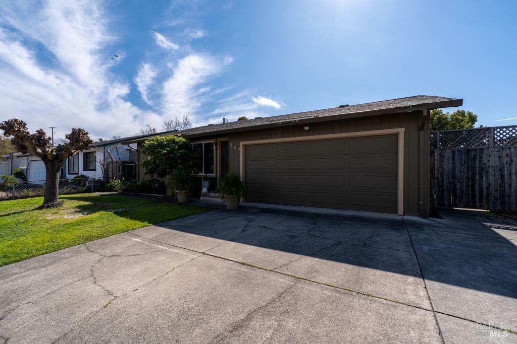 Property Photo:  564 Park Glen Drive  CA 95492 