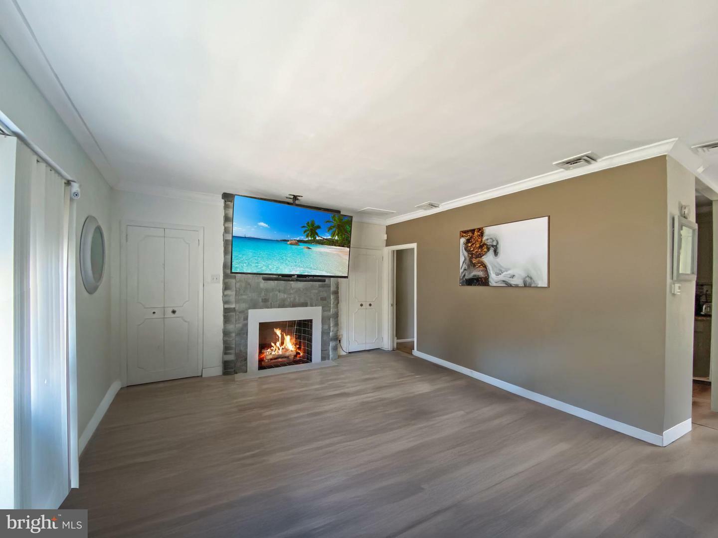 Property Photo: 7500 Manchester Road PA 19027