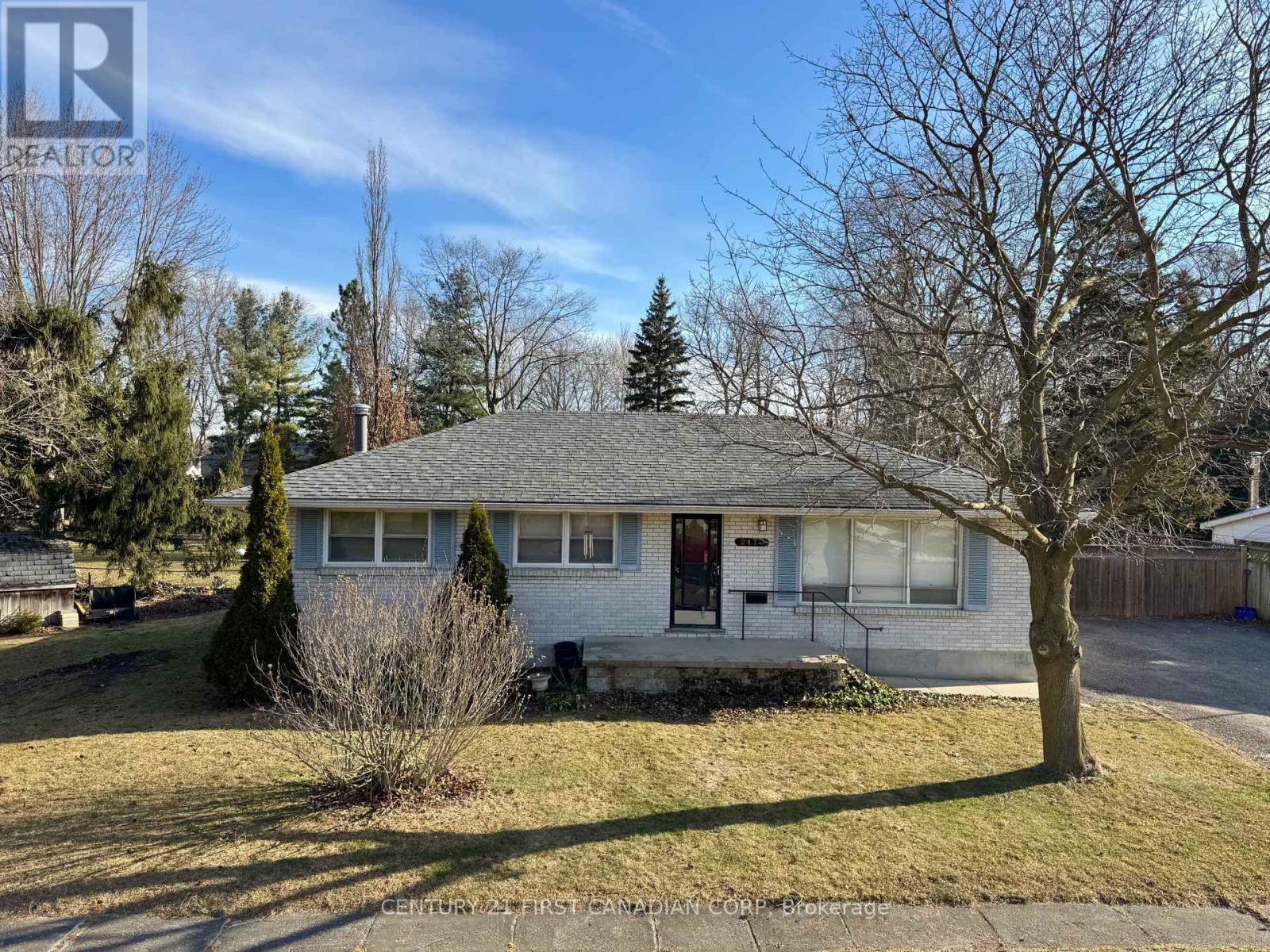 2472 Chestnut Street  Strathroy Caradoc (Mount Brydges) ON N0L 1W0 photo