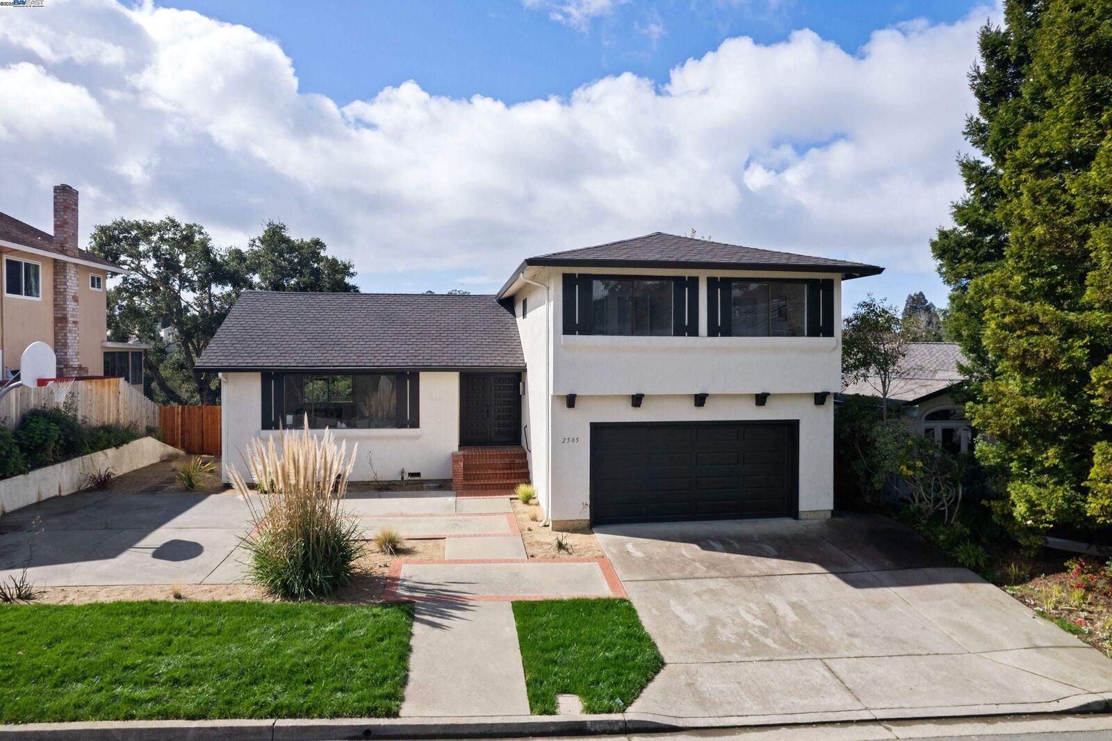 Property Photo:  2505 Carisbrook Ct  CA 94542 