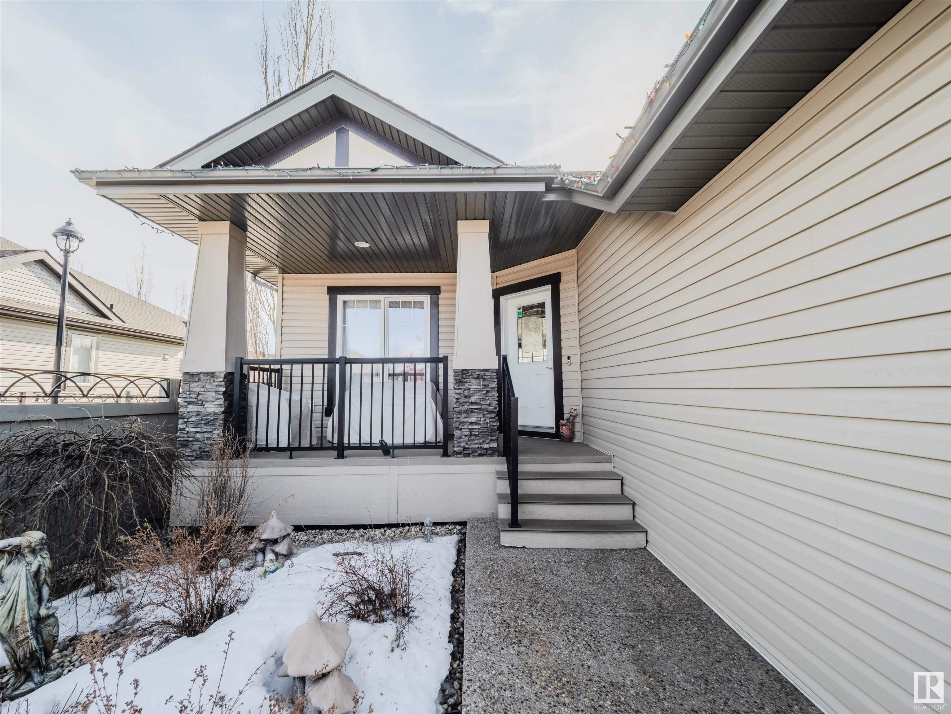 Property Photo:  645 Cantor Landing Landing SW  AB T6W 0V6 