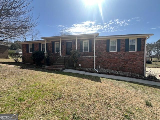 Property Photo: 749 Willow Bend GA 30238