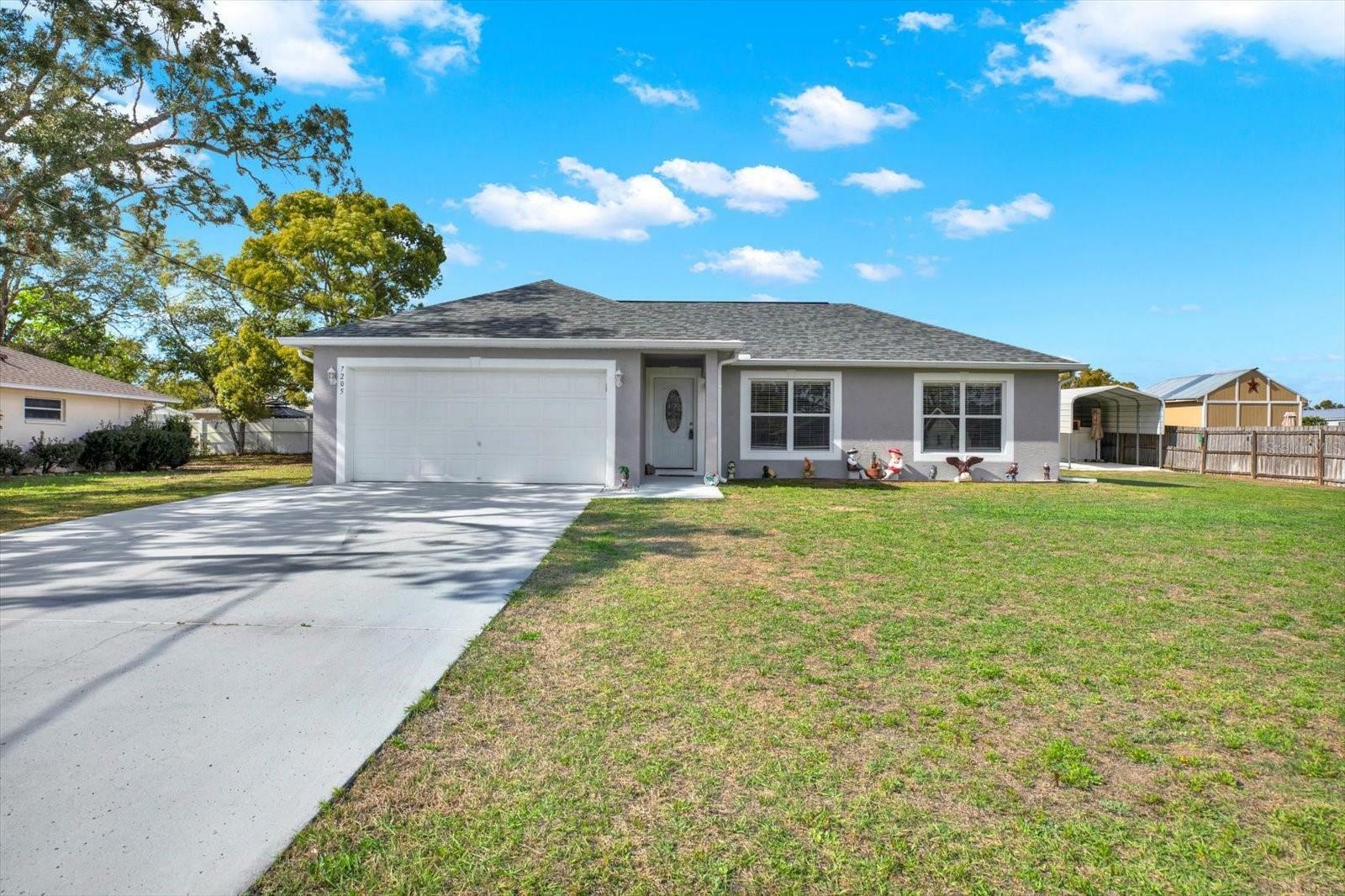 Property Photo:  7205 Pinehurst Drive  FL 34606 