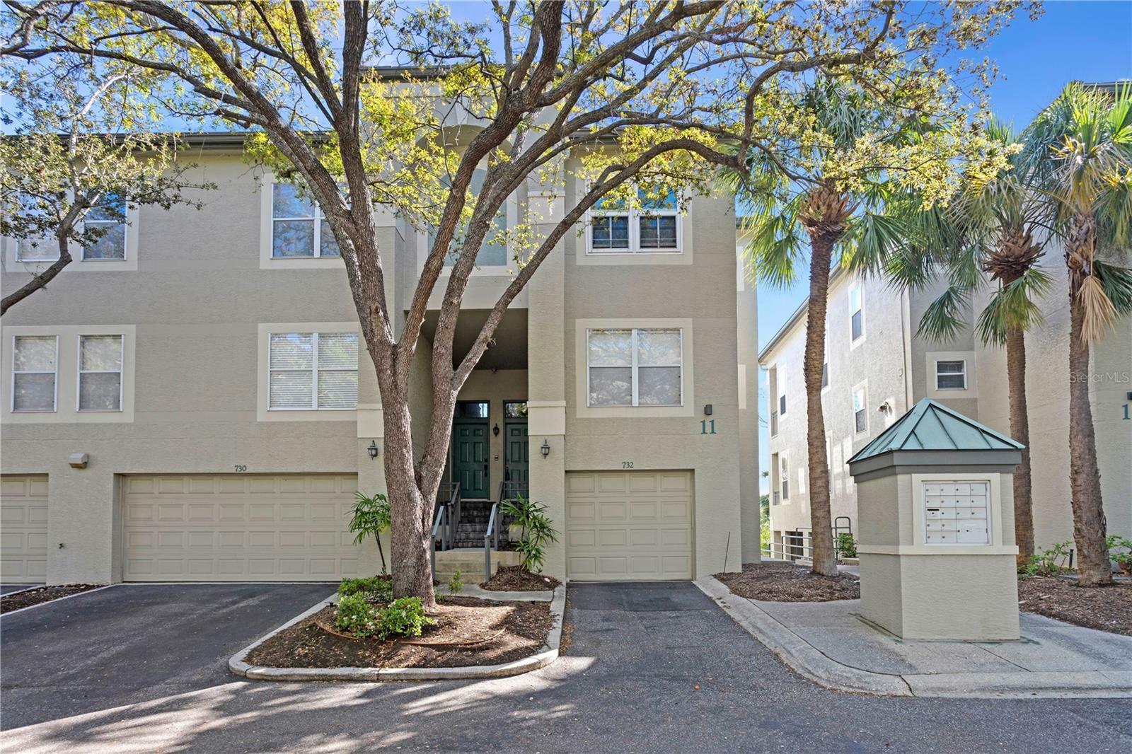 Property Photo:  732 Coral Reef Drive 732  FL 33602 