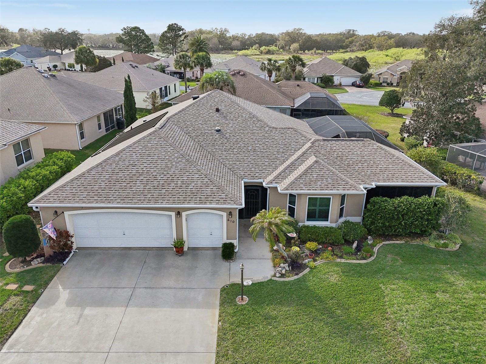 Property Photo: 610 Espana Street FL 32159