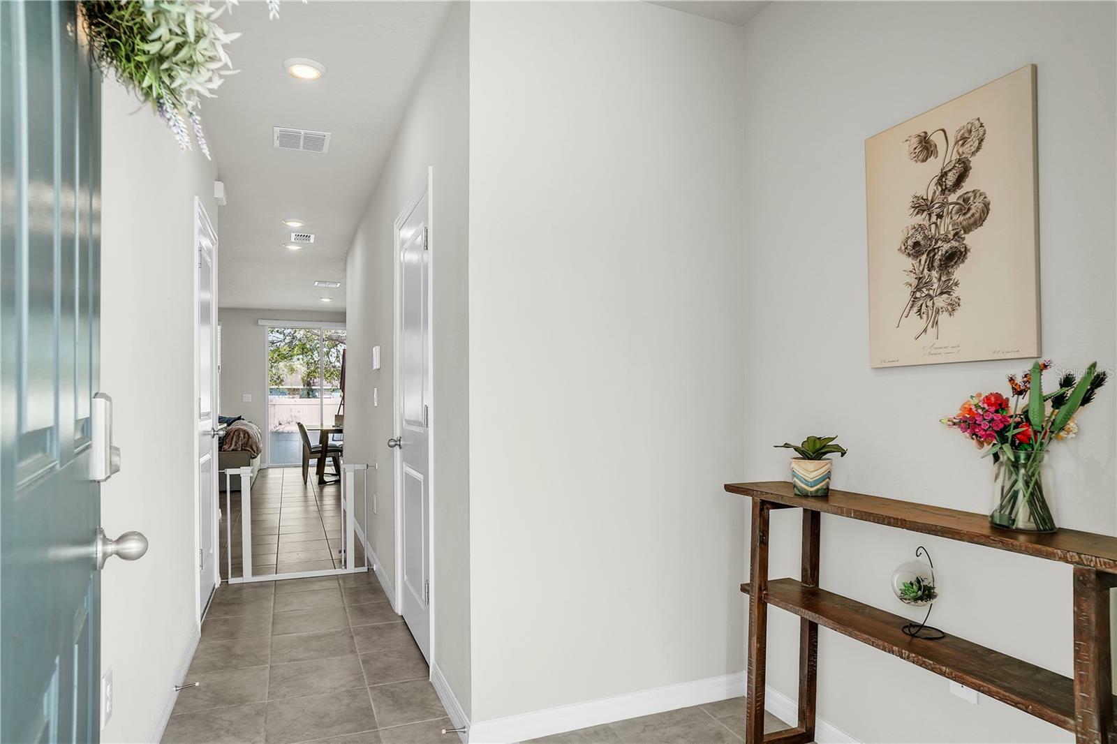 Property Photo:  2718 Chestnut Creek Place  FL 33510 