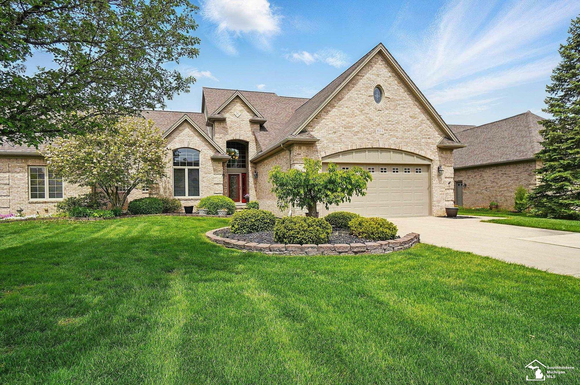 944 St. James Park Avenue  Monroe MI 48161 photo