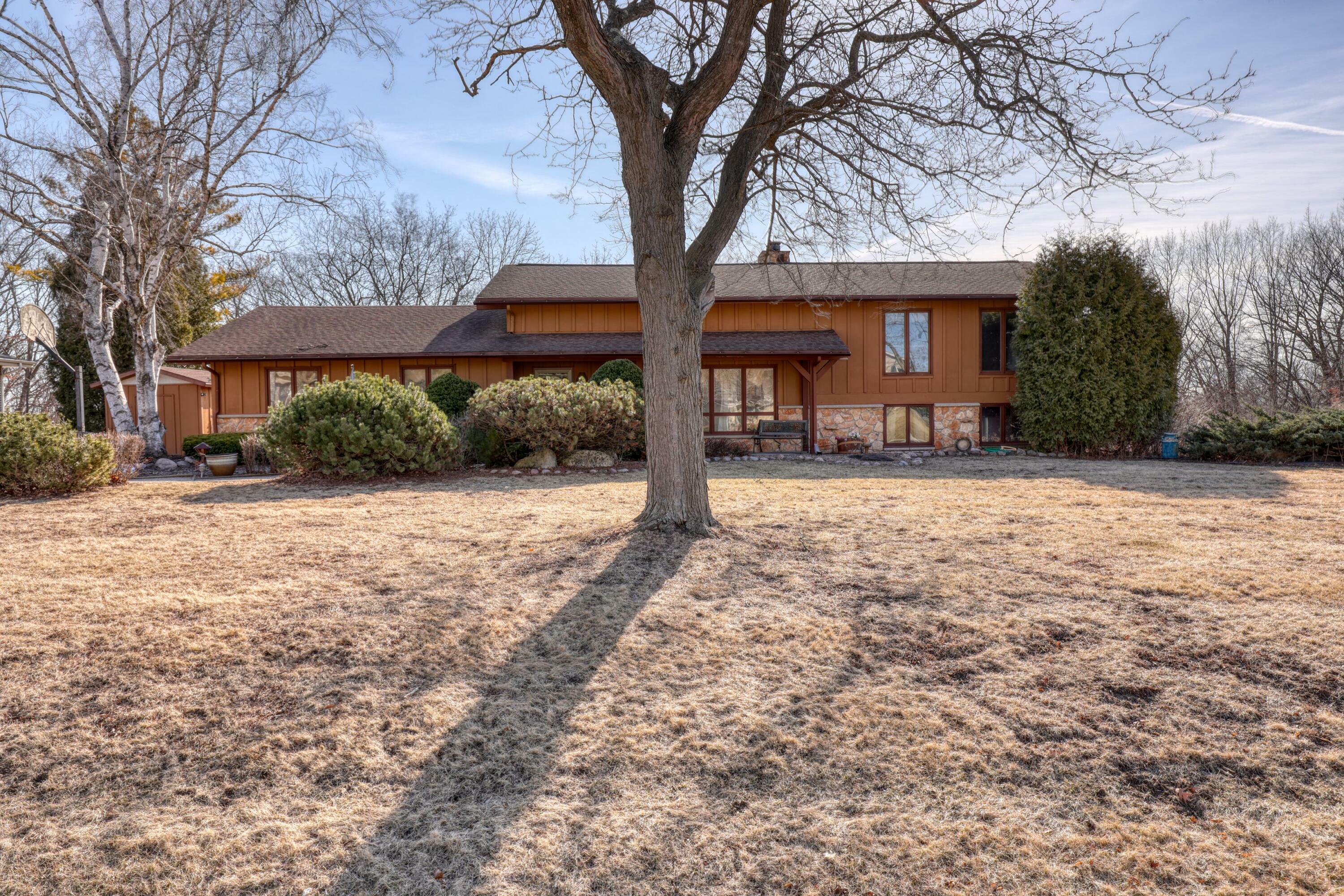 Property Photo: 3680 S Cari Adam Dr WI 53146