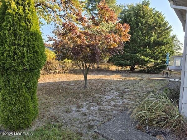 Property Photo:  1046 Edgebrook Drive  NJ 08757 
