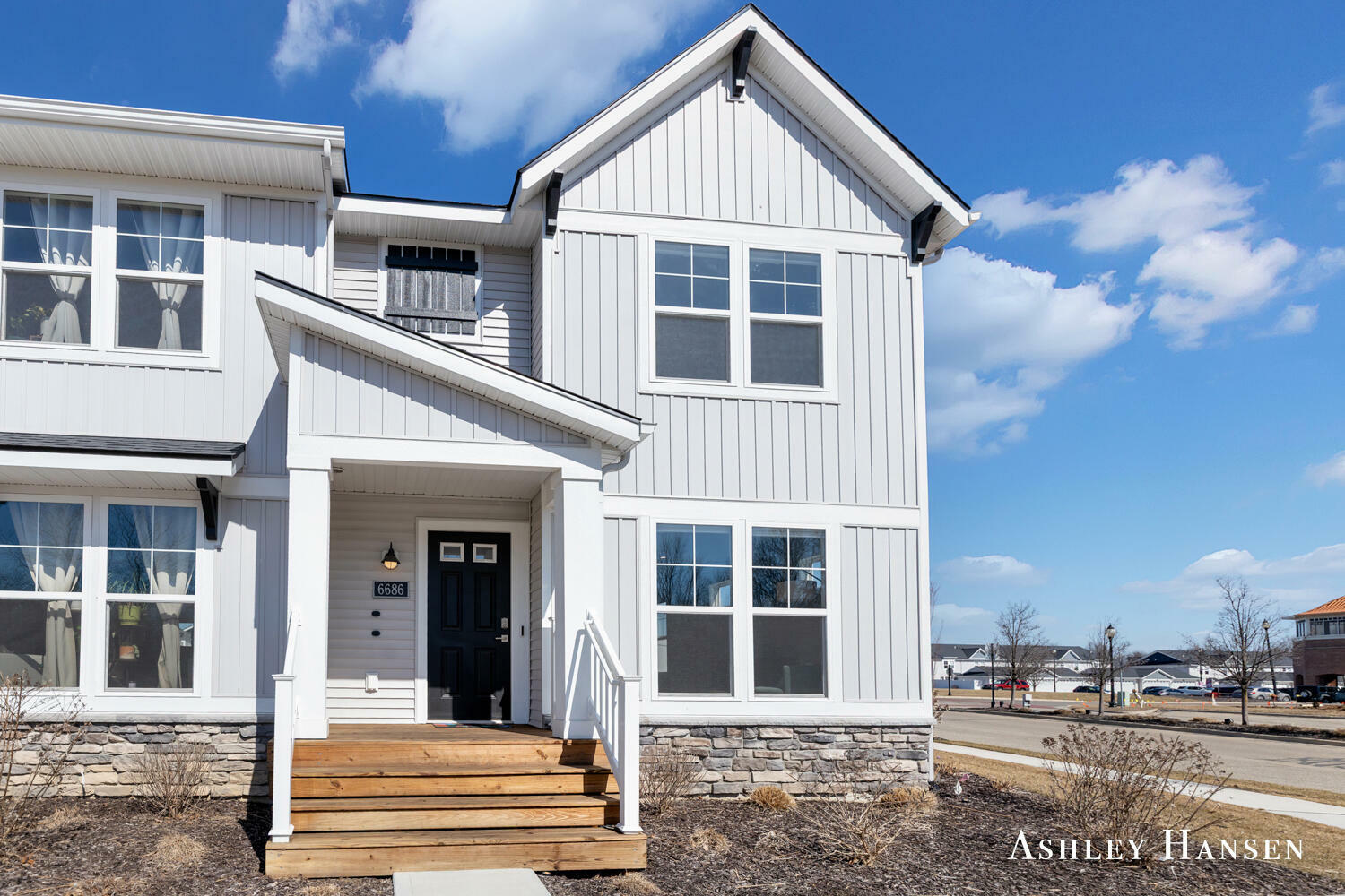 6686 S Square Lane  Rockford MI 49341 photo