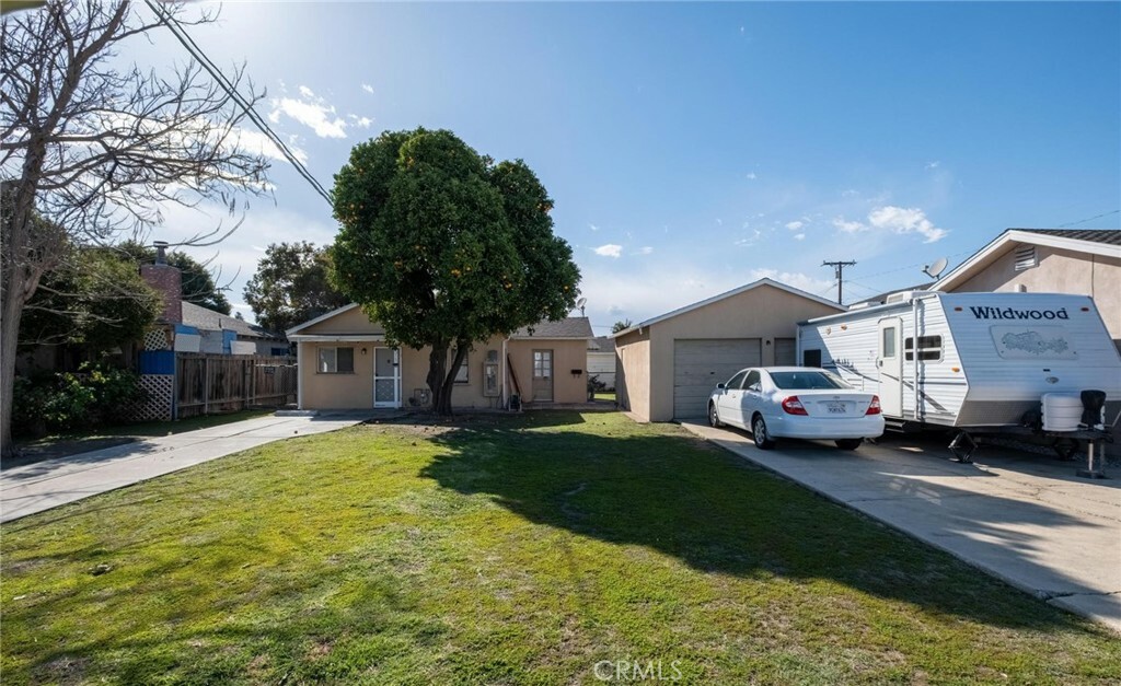 Property Photo:  25213 Walnut Street  CA 90717 