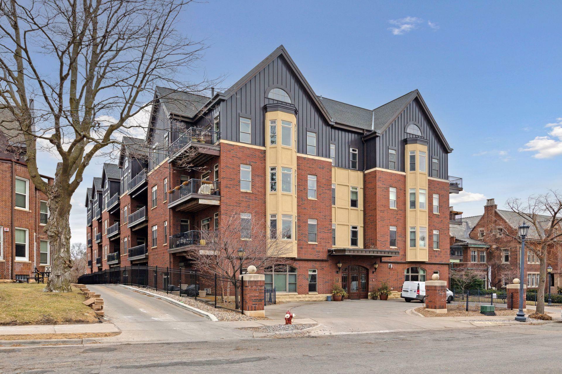 301 Clifton Avenue 3D  Minneapolis MN 55403 photo