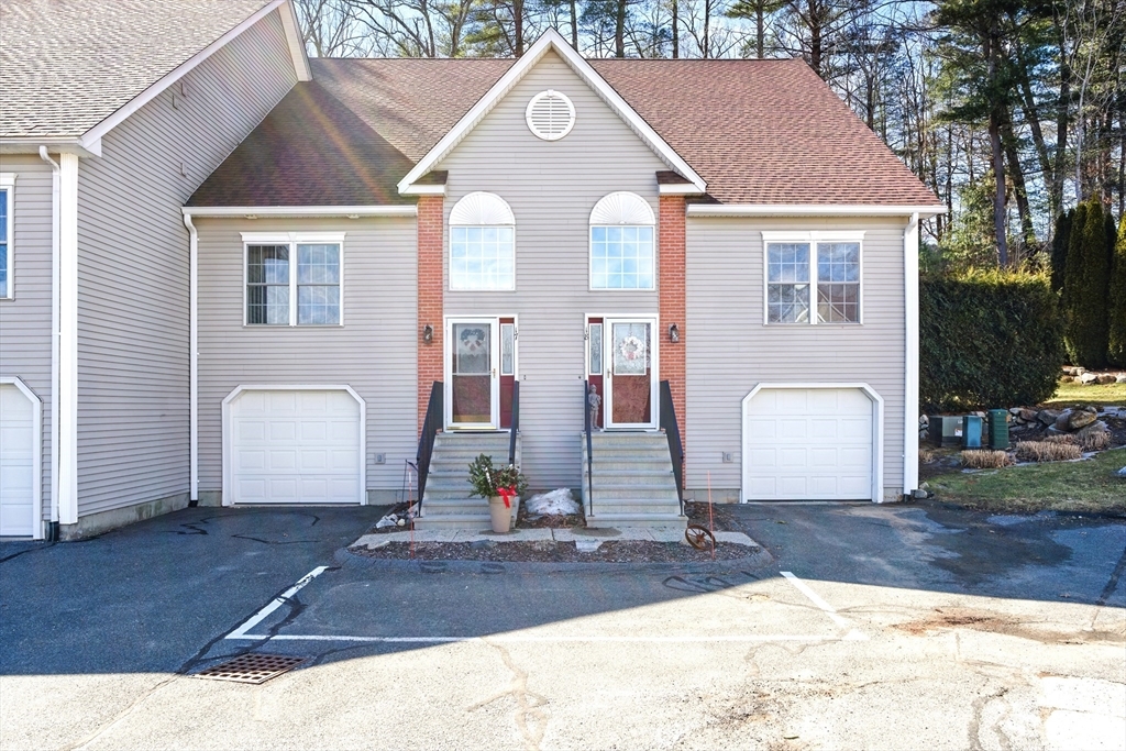 Property Photo:  18 Palmer Rd 18  MA 01057 