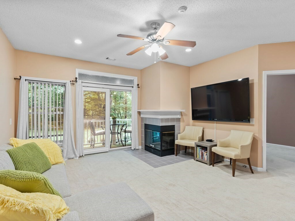 Property Photo: 166 Tyson Commons Ln 166 MA 02184