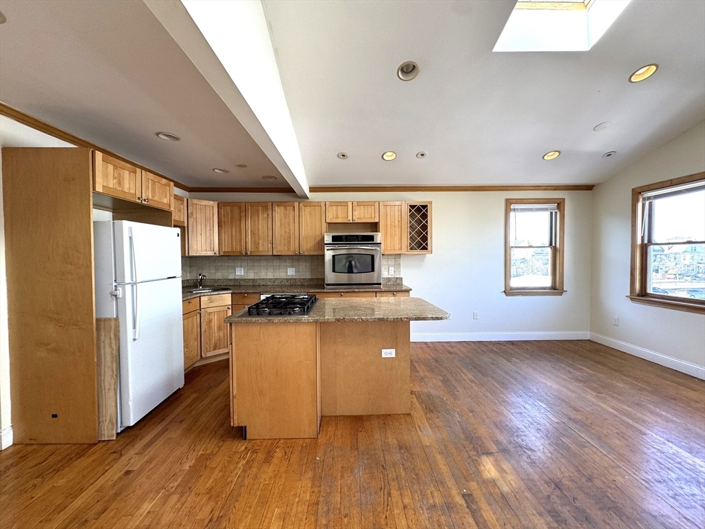Property Photo: 167 Pearl Street 3 MA 02145
