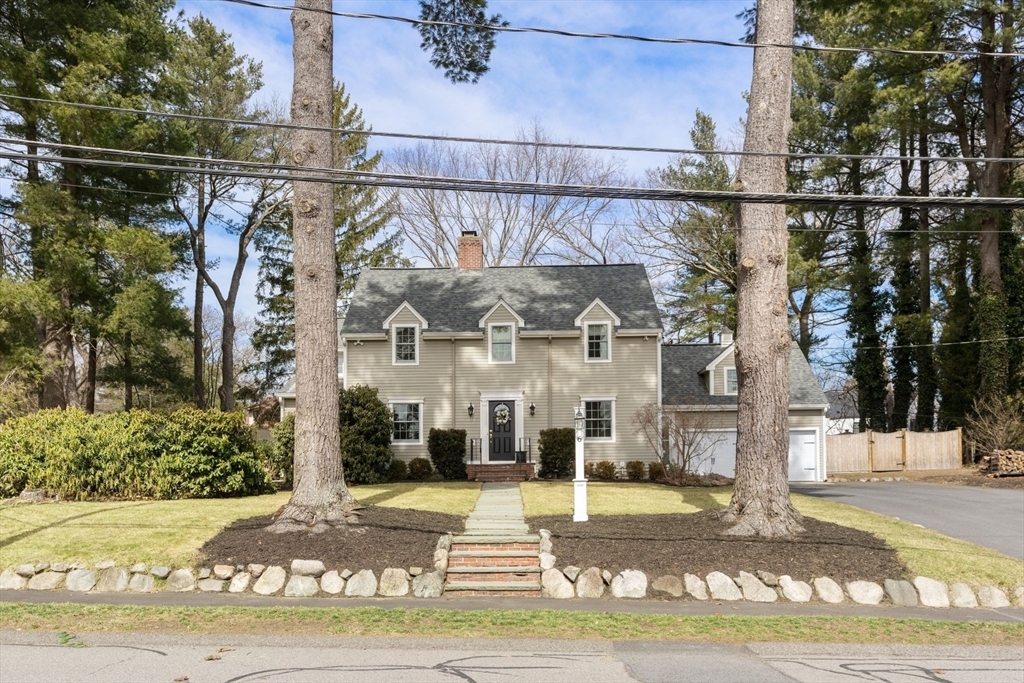 Property Photo:  6 Glendale Road  MA 02492 