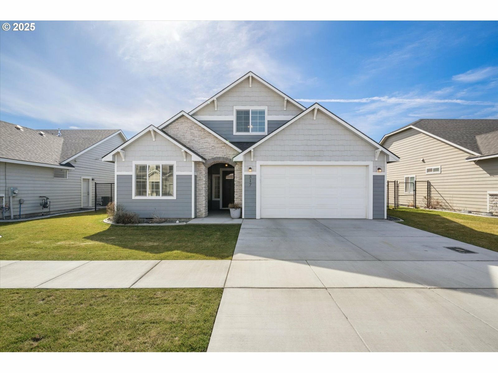 Property Photo: 317 Sage St OR 97818