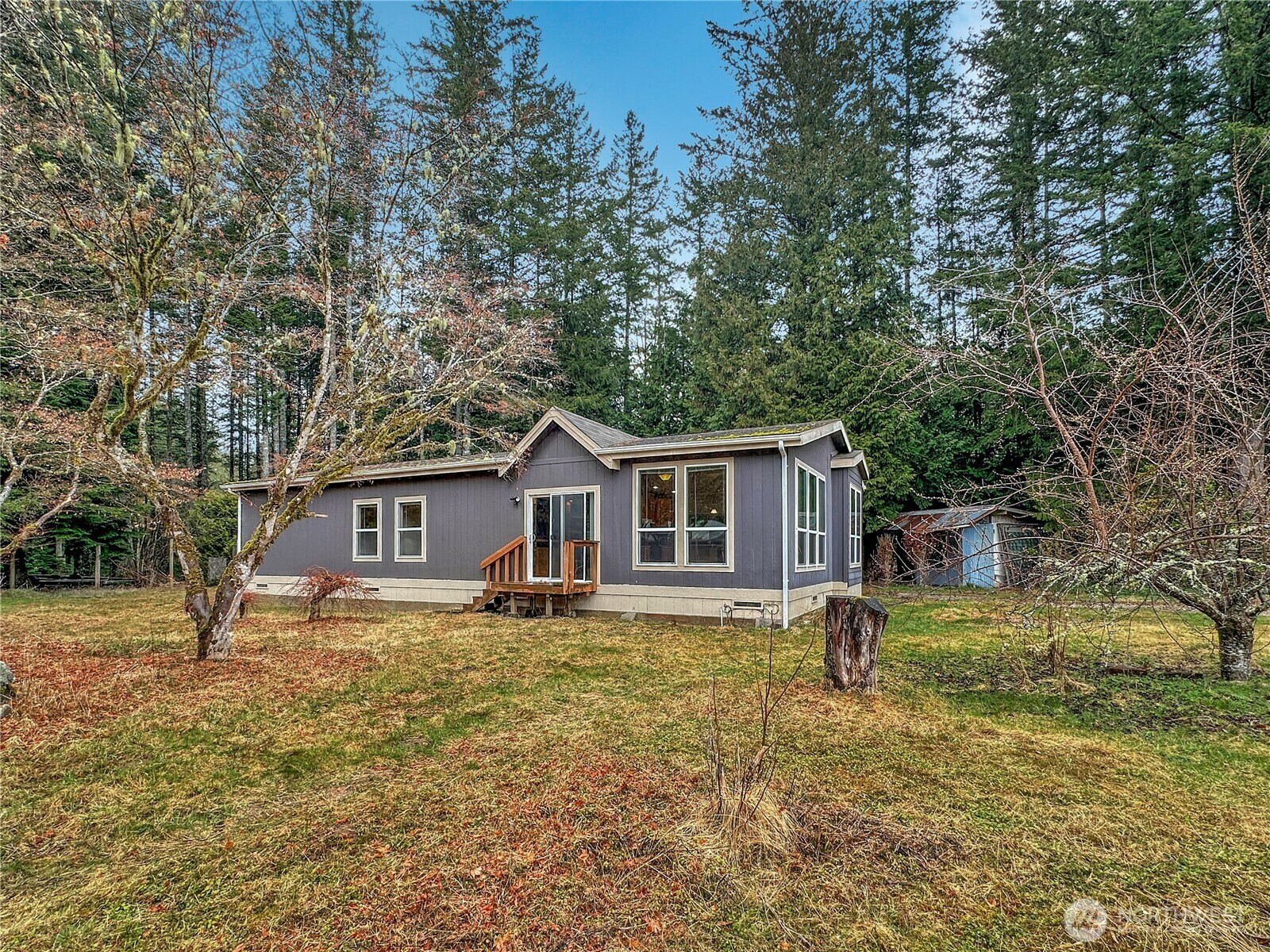 Property Photo: 61363 State Route 20 WA 98267