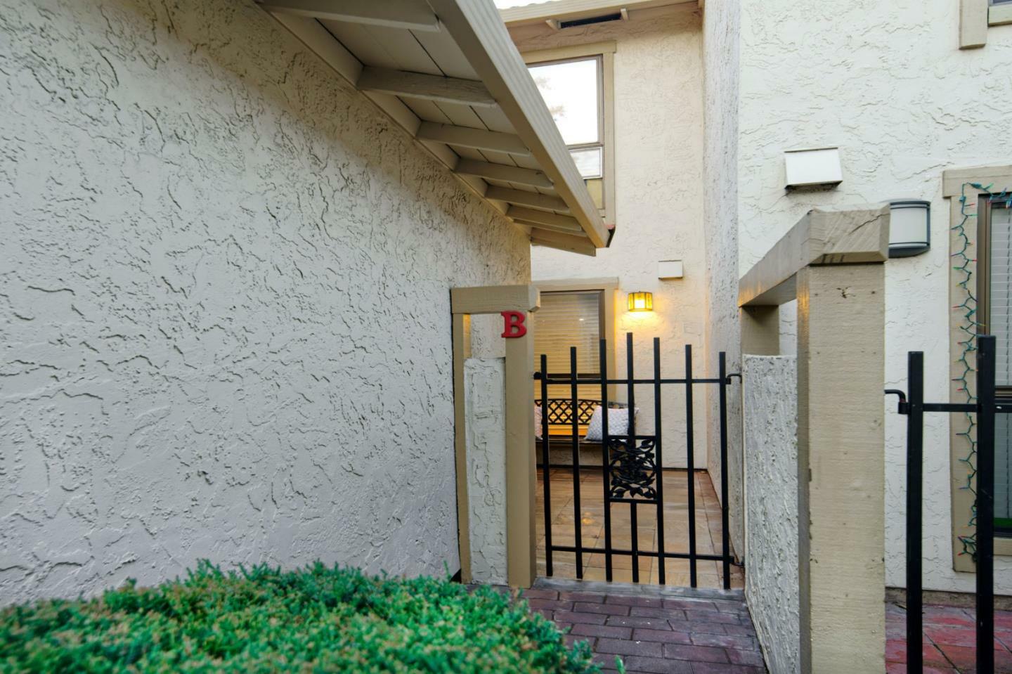 Property Photo:  1642 Branham Lane B  CA 95118 