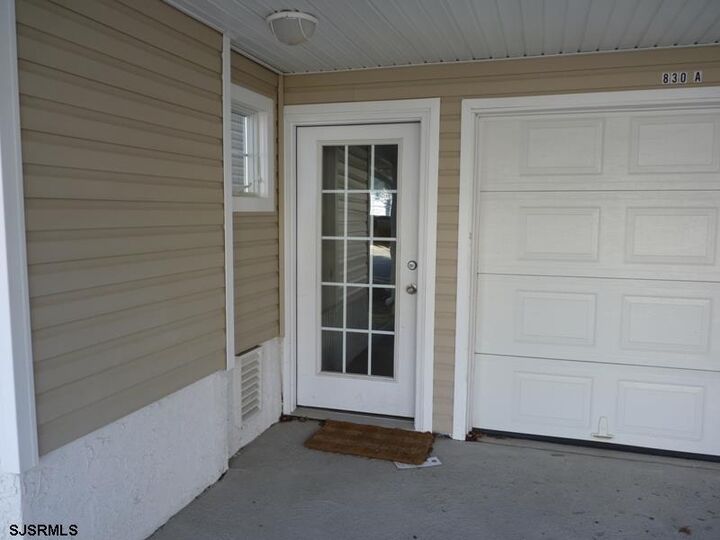 Property Photo: 830 Pennlyn Pl 1 NJ 08226