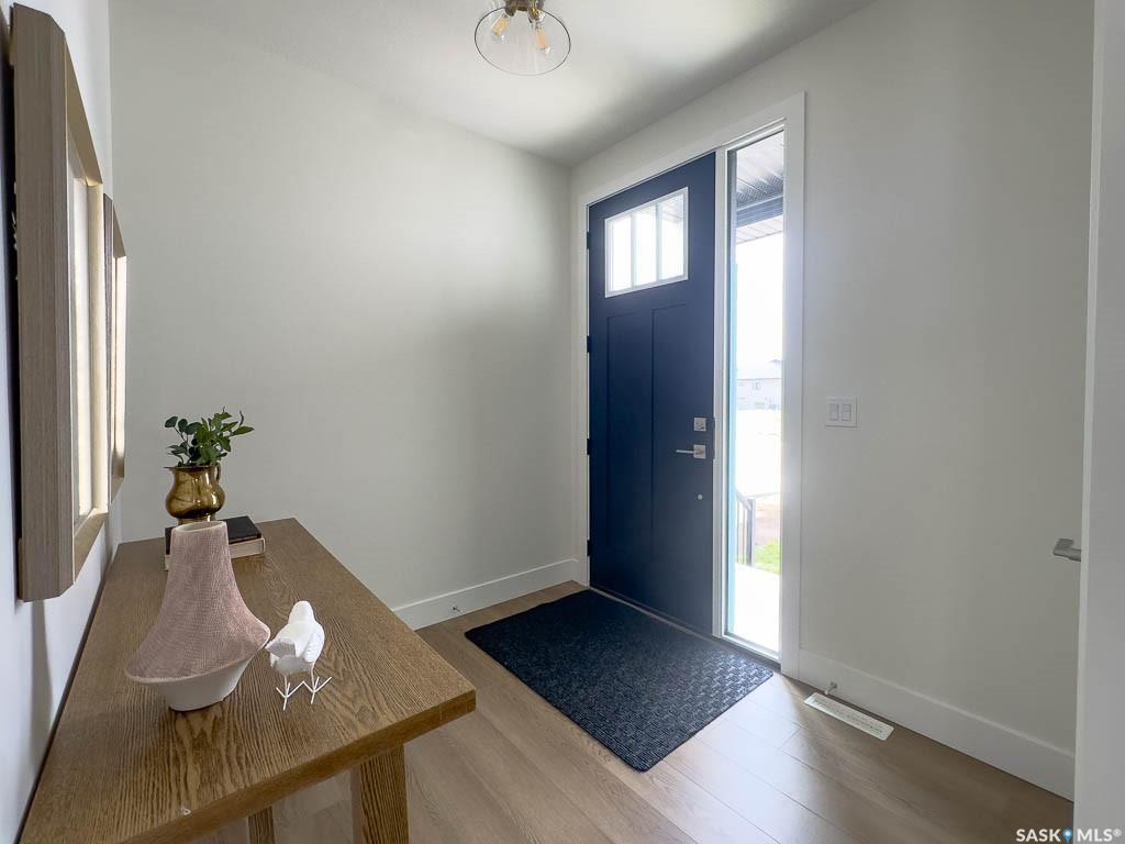 Property Photo:  271 Flynn Bend  SK S7V 1R9 