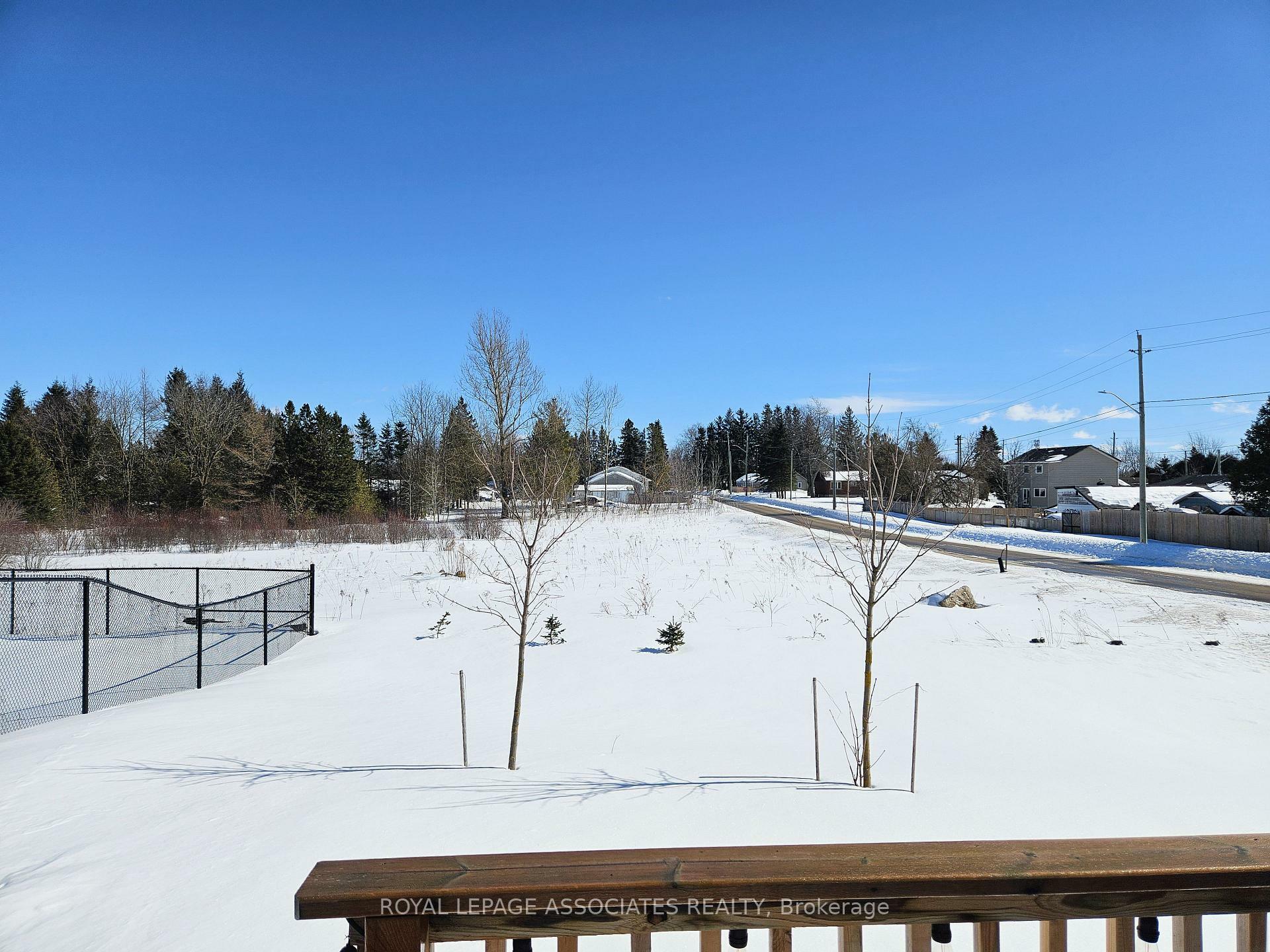 Property Photo: 81 Todd Cres ON N0C 1B0