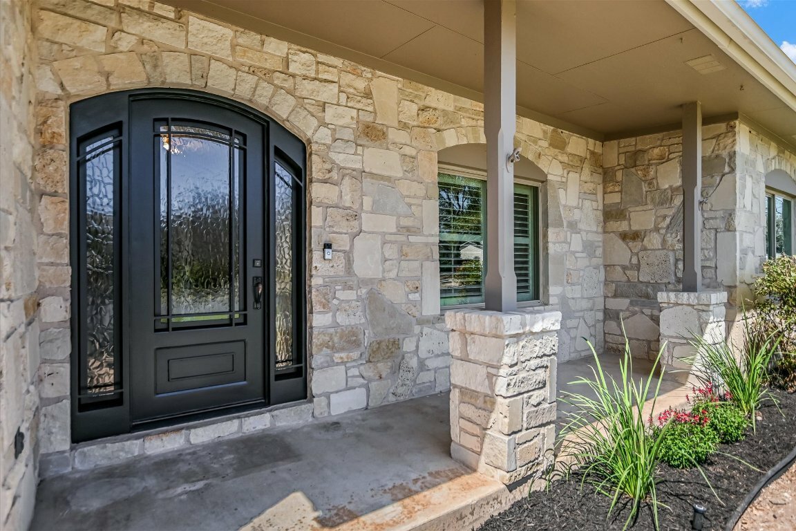 Property Photo:  11402 Pencewood Drive  TX 78750 