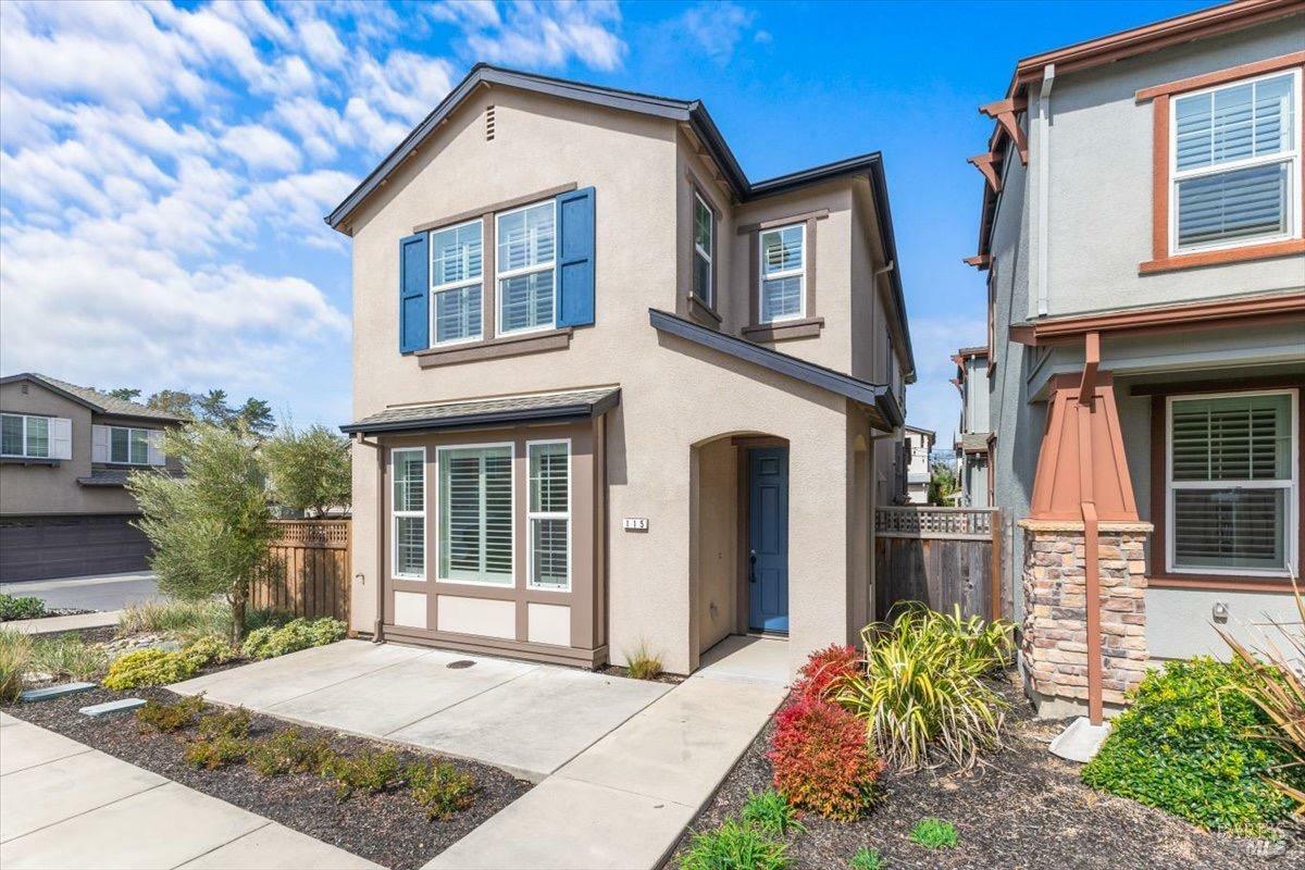 115 Lavender Circle  Healdsburg CA 95448 photo