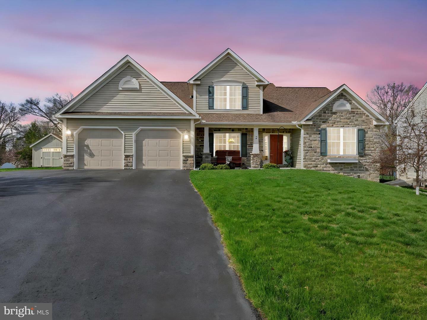 Property Photo: 3 Chamberlain Lane PA 17551