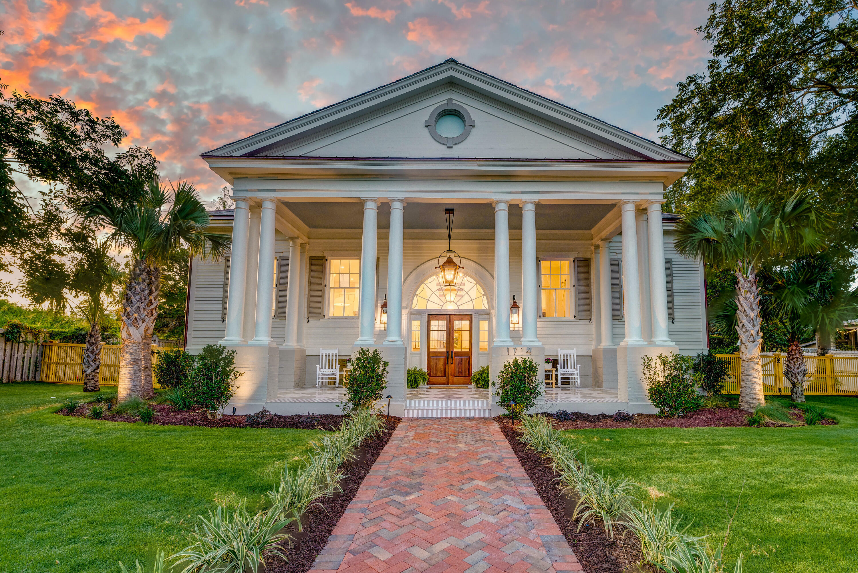 Property Photo: 1714 Middle Street SC 29482