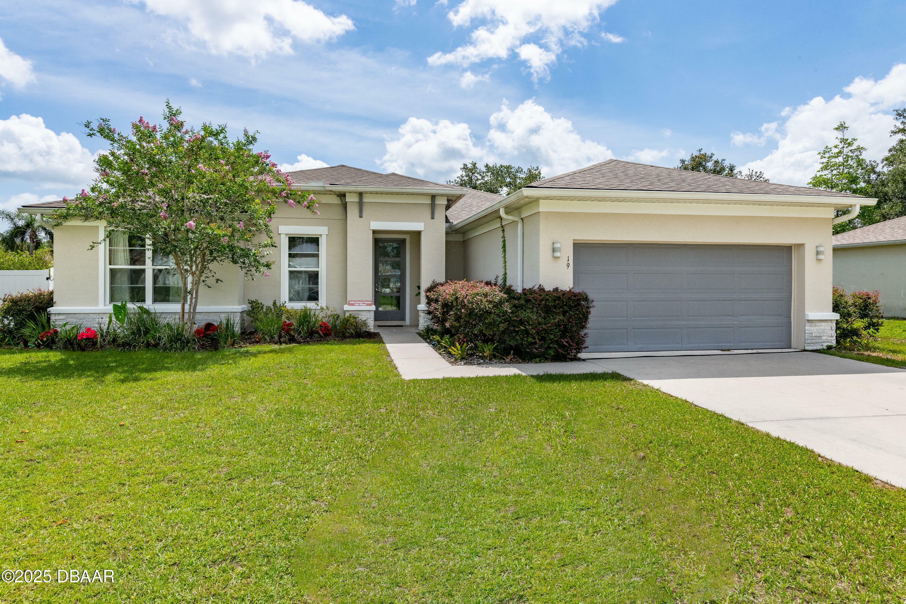 Property Photo: 19 Russman Lane FL 32164