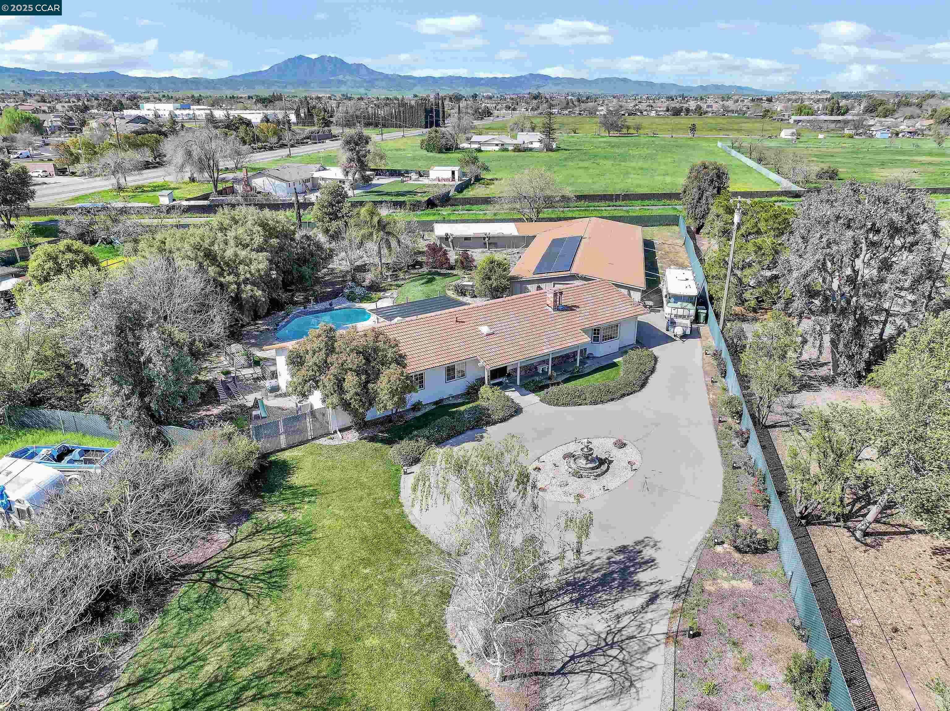 Property Photo: 2571 Anderson Ln CA 94513
