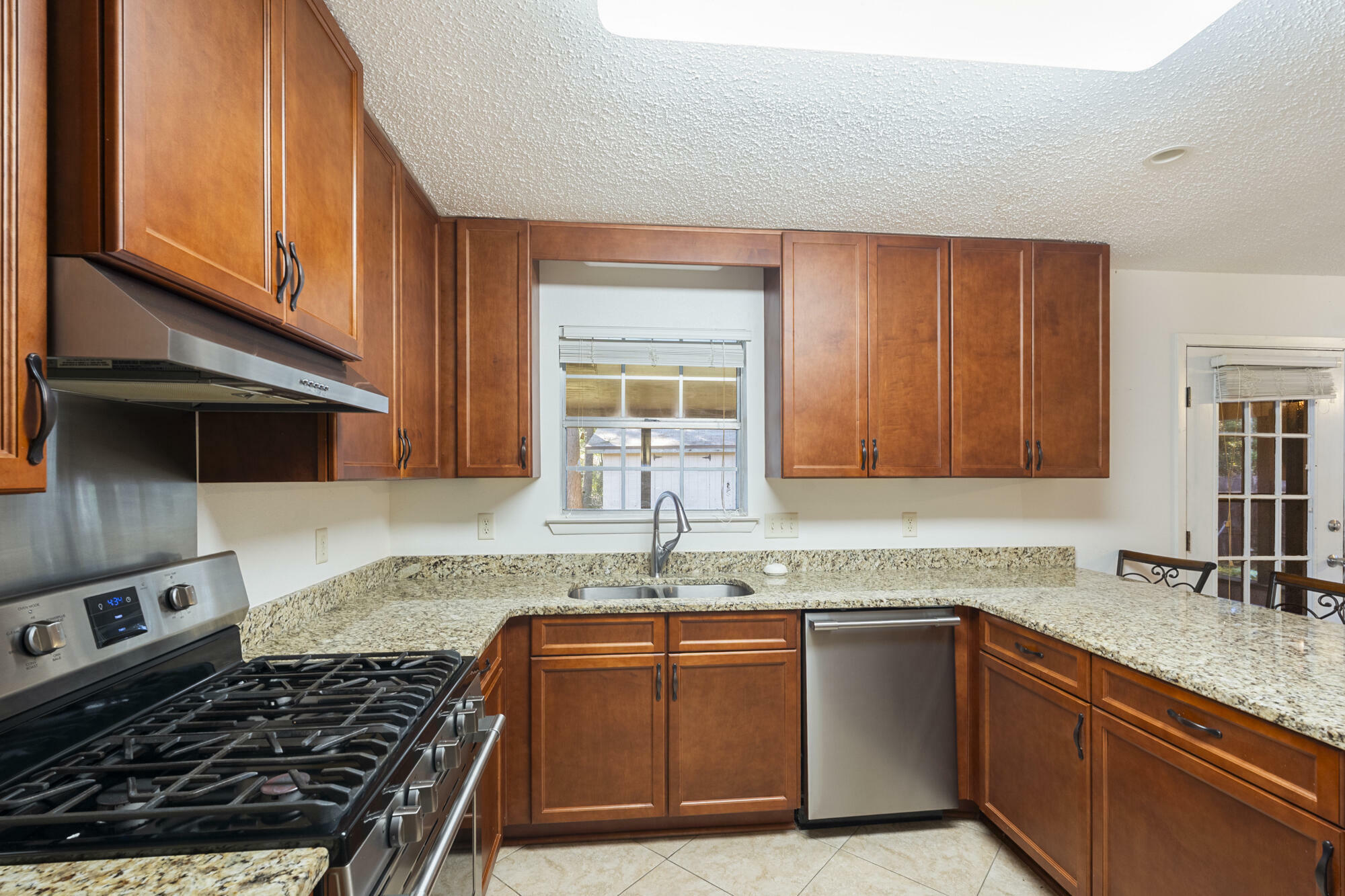 Property Photo: 400 Tanglewood Drive FL 32547