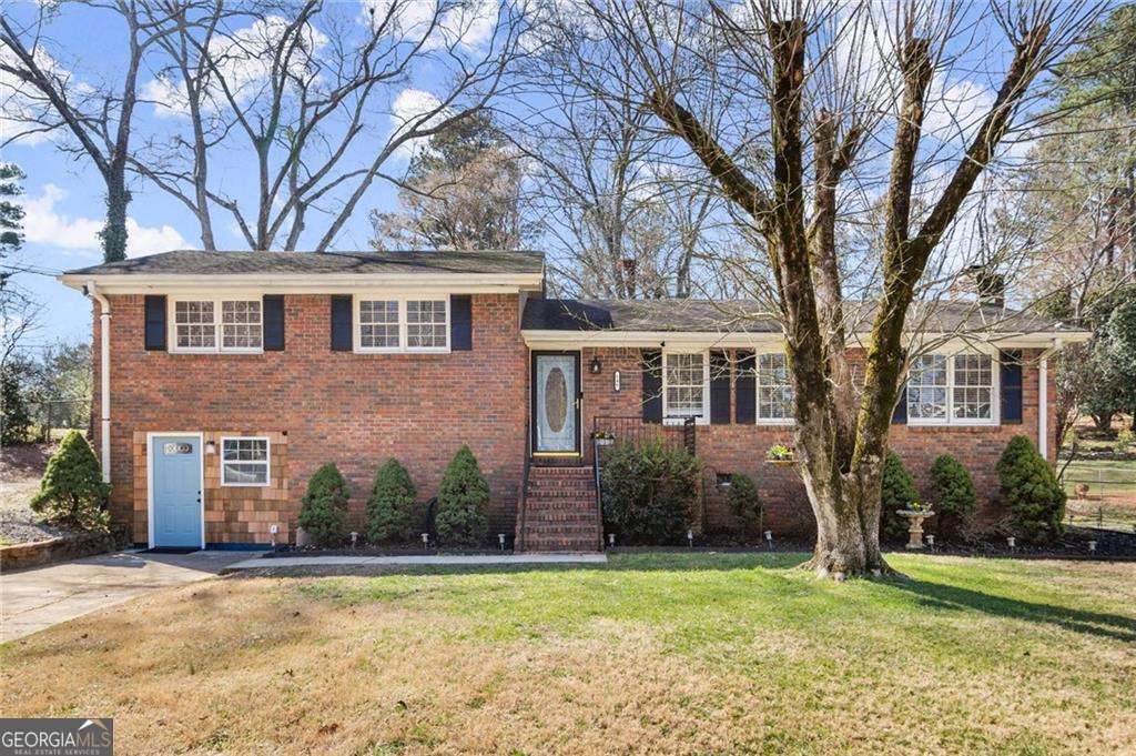 Property Photo: 146 Timberland Street GA 30188