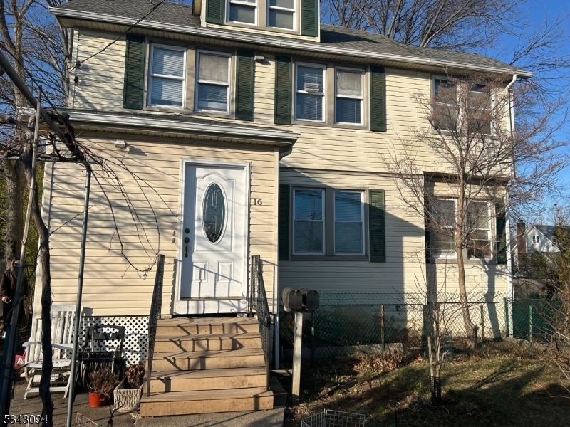 Property Photo:  16 Farley Pl  NJ 07078 