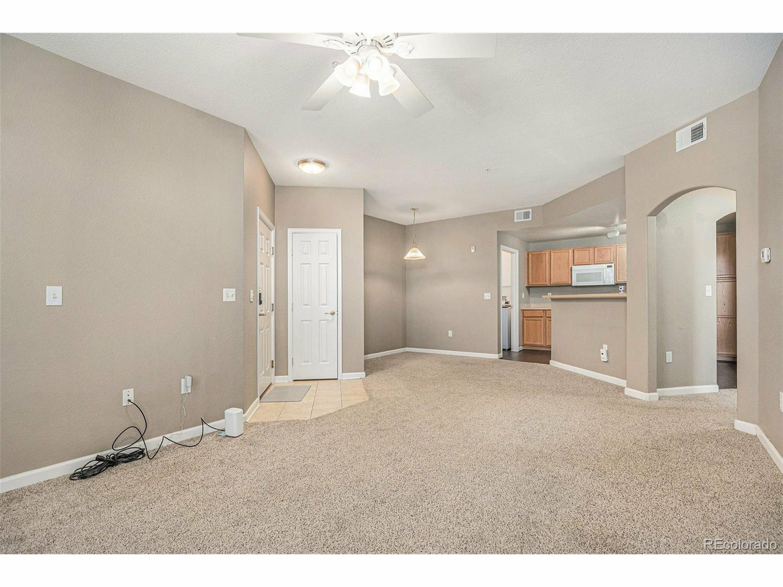 Property Photo: 5694 N Gibralter Way 203 CO 80019