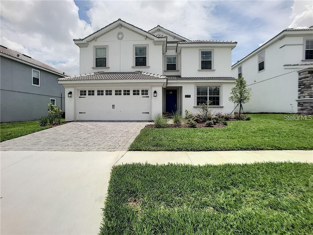 Property Photo: 1673 Moon Valley Drive FL 33896