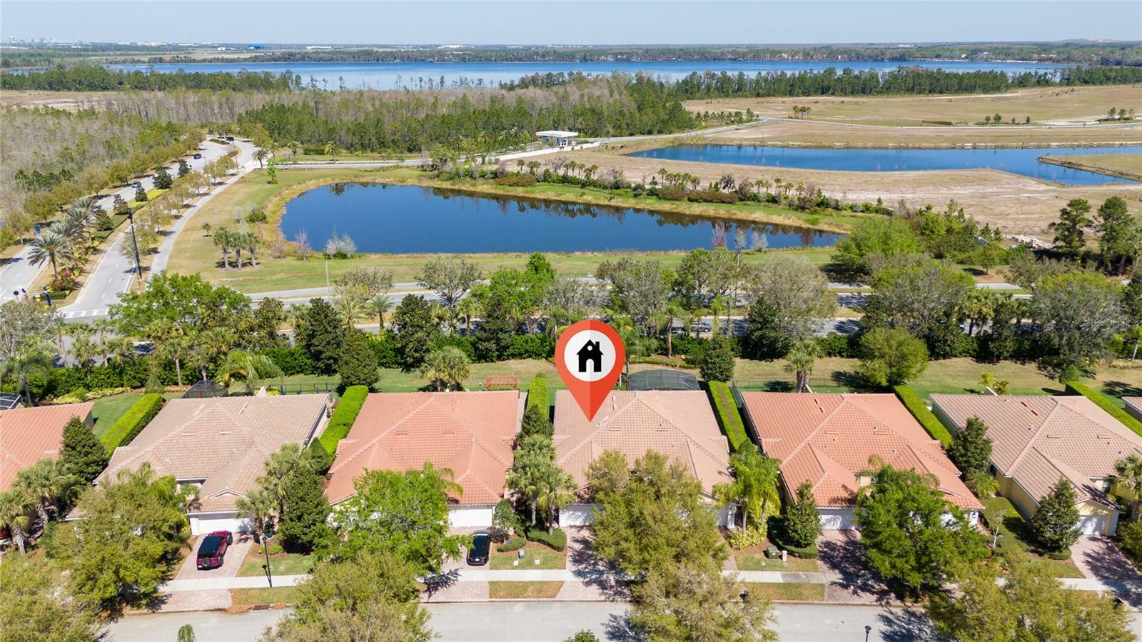 Property Photo:  11916 Fiore Drive  FL 32827 