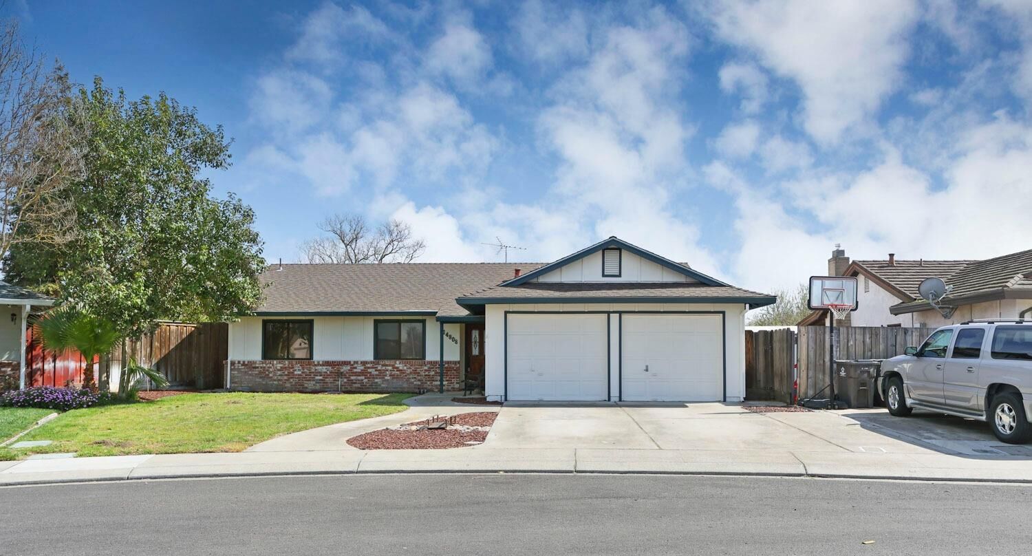 Property Photo: 14808 Seminole Way CA 95336