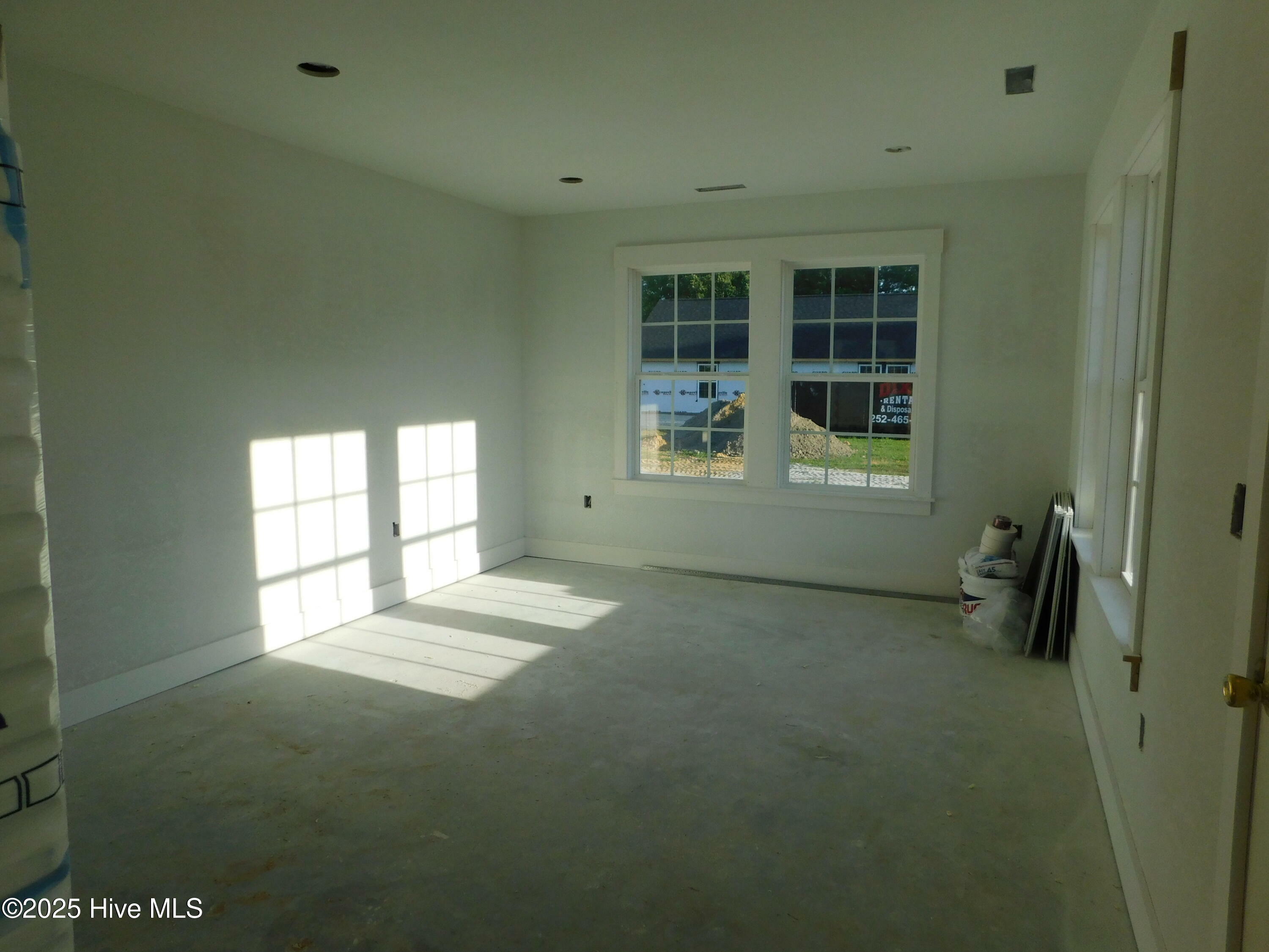 Property Photo: 711 Gaston Drive NC 27944
