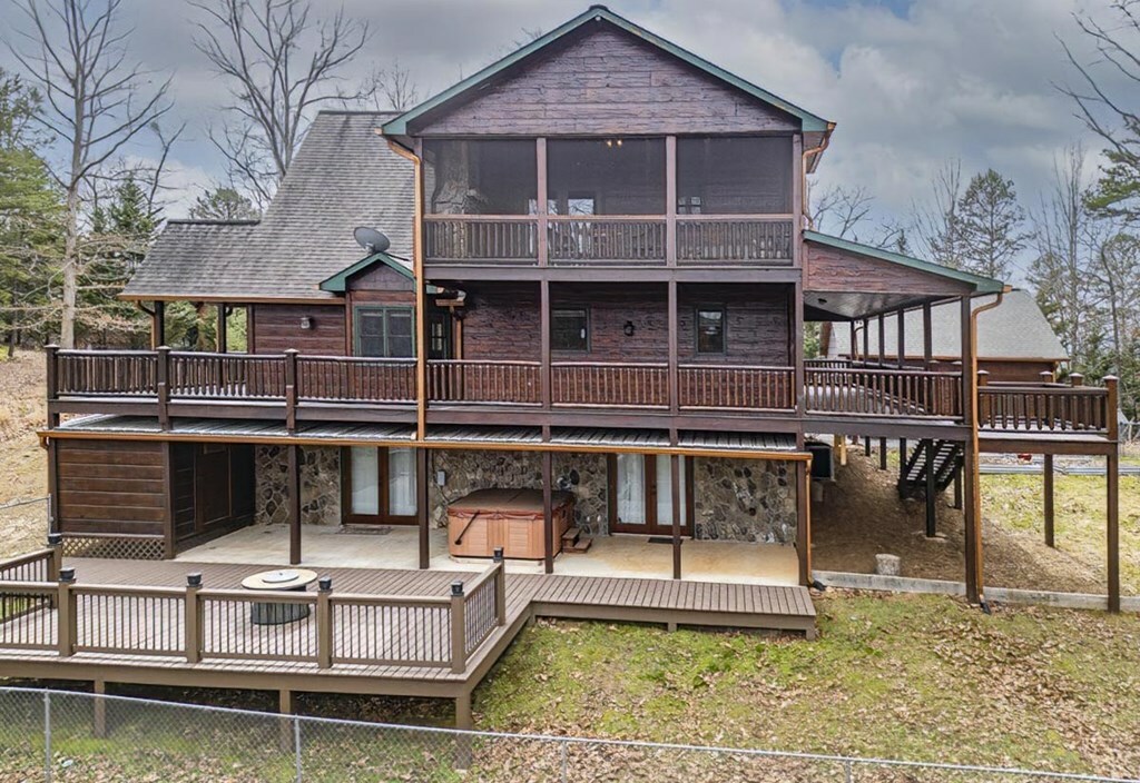 Property Photo:  322 Bootlegger Road  GA 30560 