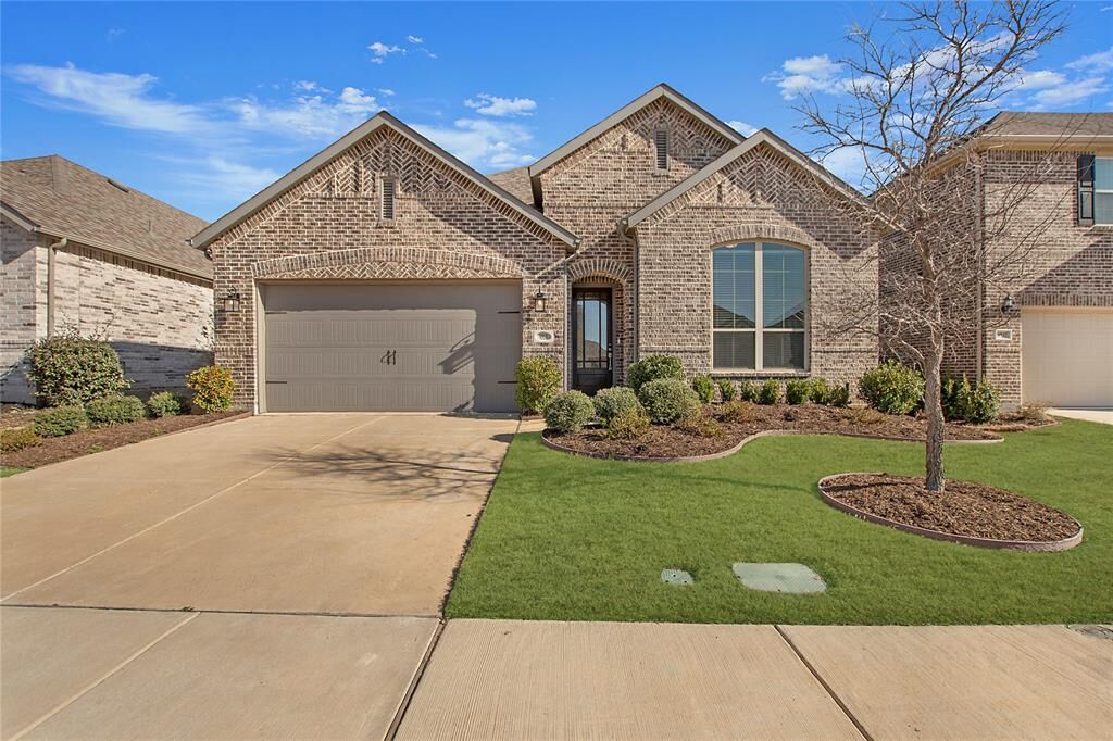 Property Photo:  9513 Trailway Drive  TX 75068 