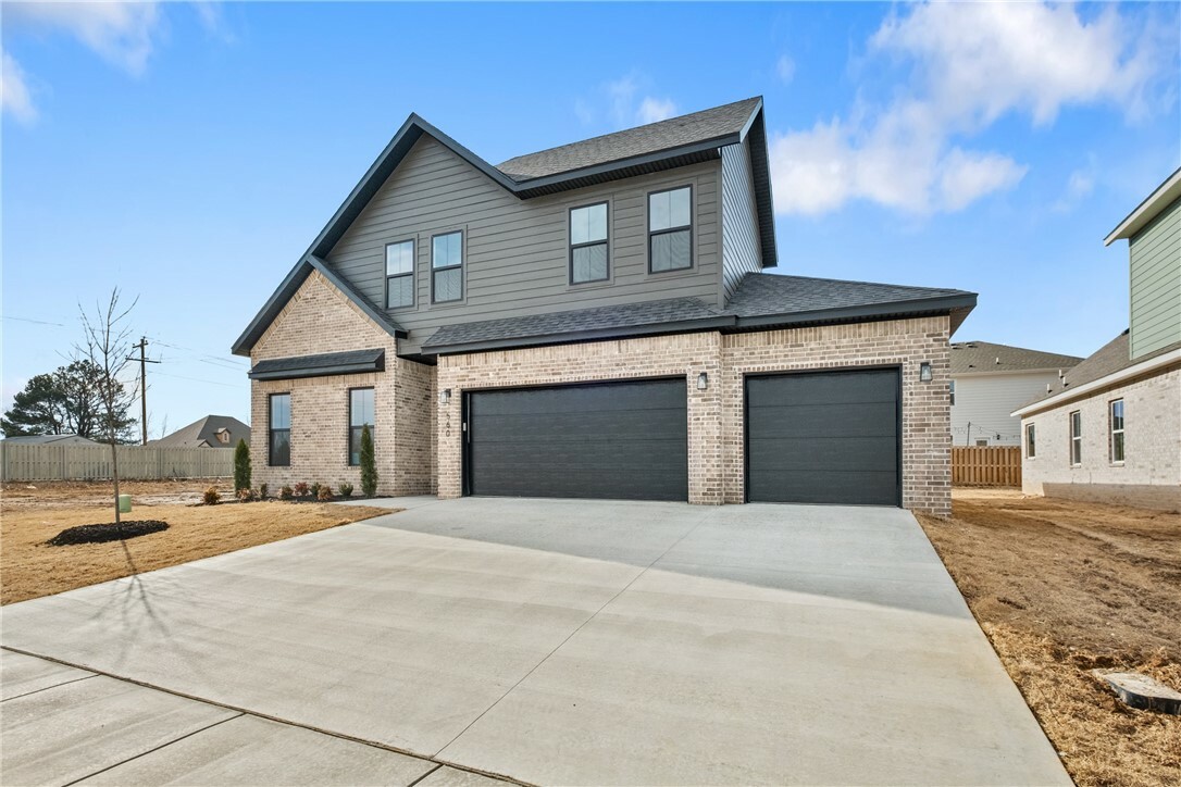 Property Photo: 1831 Peacock Road AR 72719
