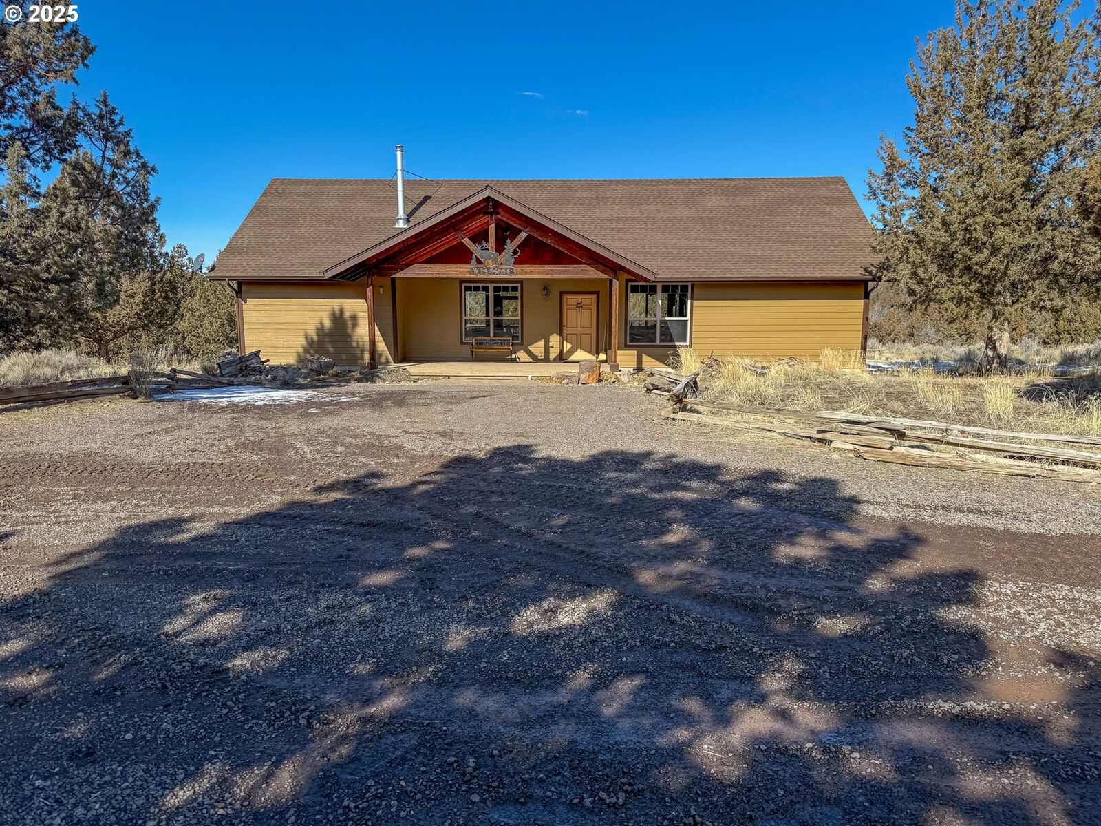 Property Photo:  25405 SE Bear Creek Rd  OR 97754 